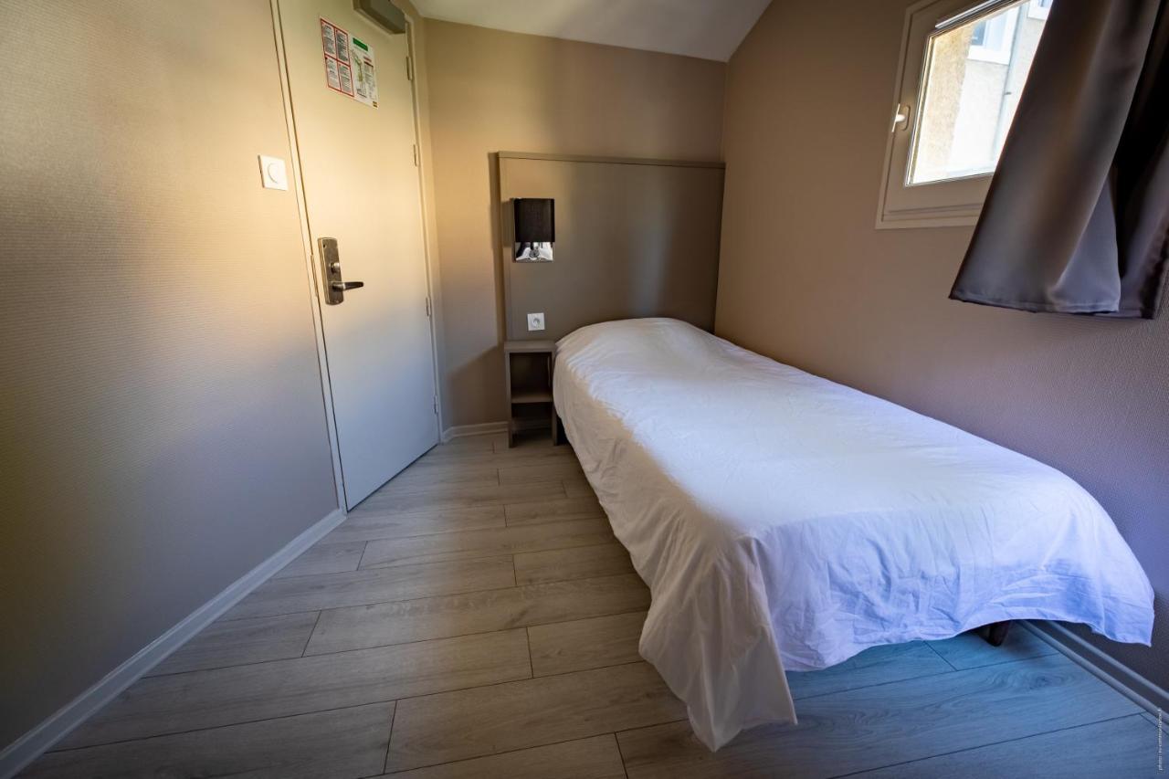 Hotel De La Gare Chateauroux Bagian luar foto